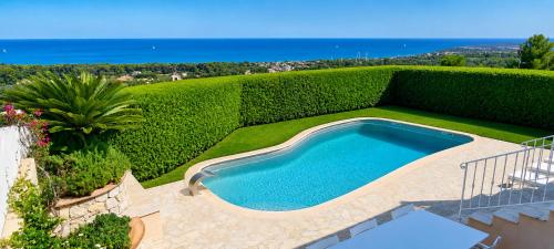 Villa piscine avec magnifique vue mer panoramique