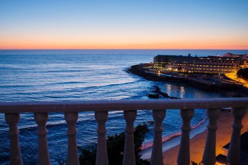 Laneez Ericeira Surf House - image 13