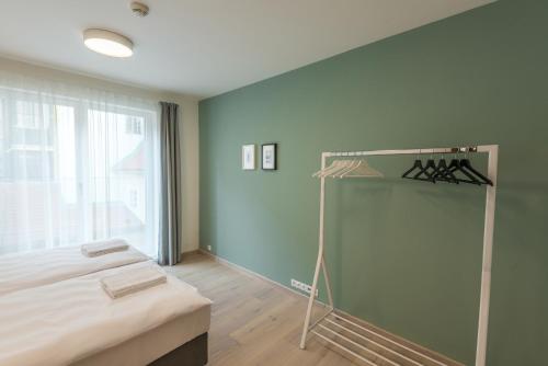 2 bedrooms, 3 beds