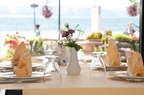 9062373 Buyuk Truva Hotel
