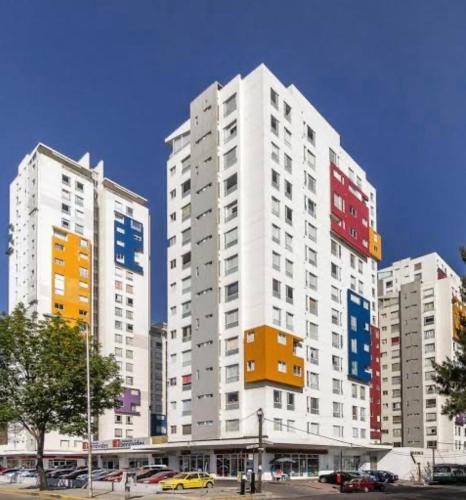 Two-bedroom apartment with security and elevator
