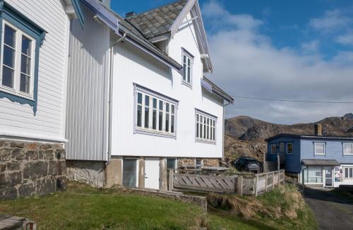 Nyksund Retreat - Residence for Inspiration and Recreation by the Ocean in Nyksund