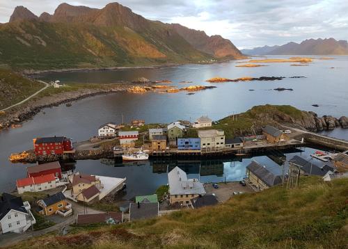 Nyksund Retreat - Residence for Inspiration and Recreation by the Ocean in Nyksund