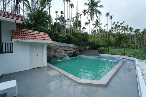Orchid Villa by Palmgrove Retreat Properties in Kolagapaara