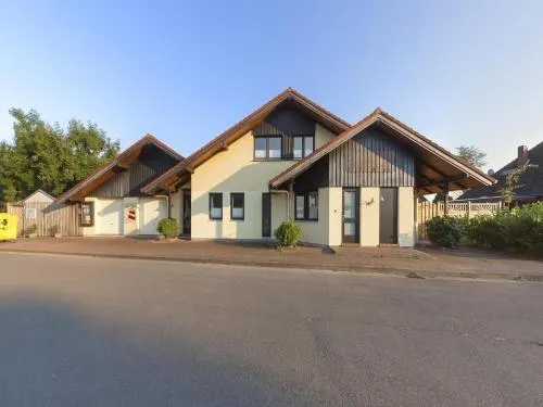 Großzügige Ferienwohnung für bis zu 9 Personen in Burhave, Deutschland
