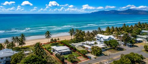 A szálláshely kívülről, Amazing Oceanfront retreat at Saunders Beach in Bushland Beach