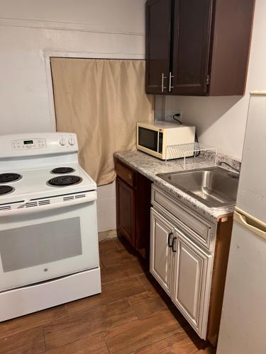 Konyha, South Mountain Suite in South Mountain Village