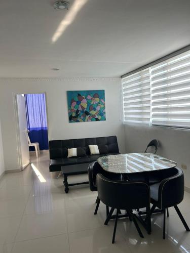 Nice and comfortable apartment with ocean views