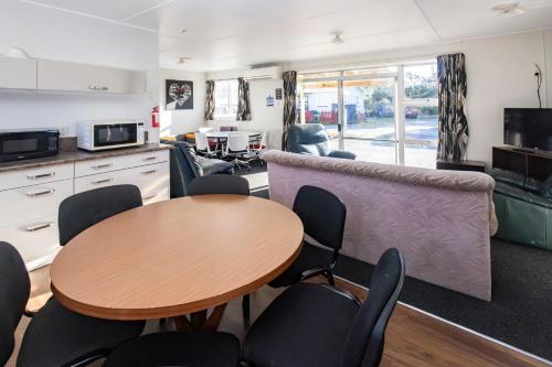 Rangiora Eco Holiday Park in Fernside