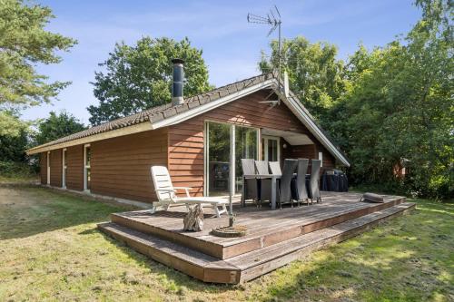 Cozy Summer House Close To The Beach · Grenå