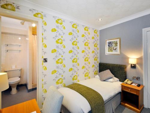 Ardington Hotel Ardington Hotel is perfectly located for both business and leisure guests in Worthing. The property offers guests a range of services and amenities designed to provide comfort and convenience. Service