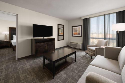 วินด์แฮม แซคราเมนโต (Wyndham Sacramento) in แซคราเมนโต (CA)