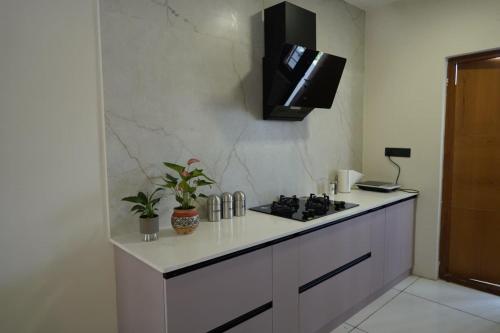 Luxury 3BHK Villa in Mysore Private Staycatio - image 2