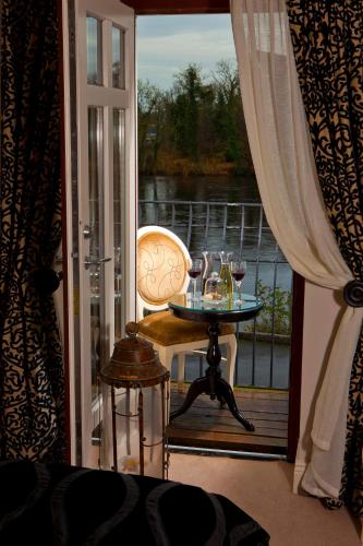 Keenans Boutique Hotel - image 8
