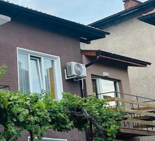 VELI HOUSE VELINGRAD/ ВелиХаус Къща за гости Велинград in เวลิงราด