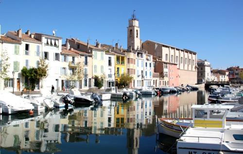 Les Bruyères RDC - Location saisonnière - Martigues