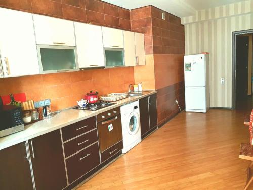 Apartment on MirQasimov st.29