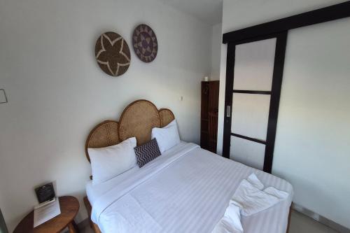 Canggu Spirit Guest House Room Type - Standard King Room