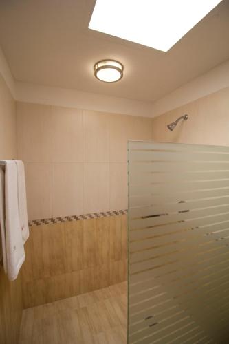 La Isla Auto Hotel