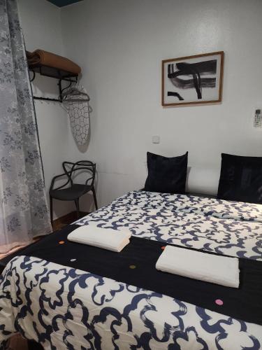 CH Catrachos Rooms