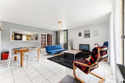 Létesítmények, Spacieux, avec 3 chambres, grand salon et jardin in Lognes