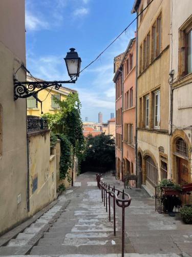 La Suite Sépia - Superbe appartement Vieux Lyon 2
