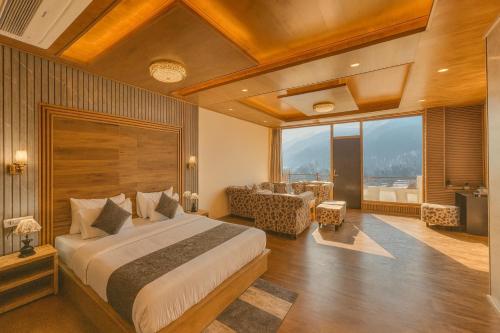 New Naina Rockland- Centrally Heated and Cooled rooms with Mountain & River View in Vašistas