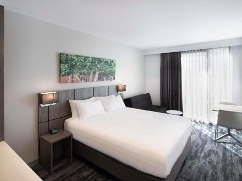Mercure Sydney Blacktown
