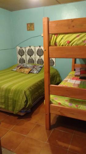 1 queen bed, 1 bunk bed
