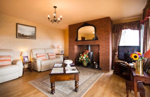 Leanach Farm - image 7