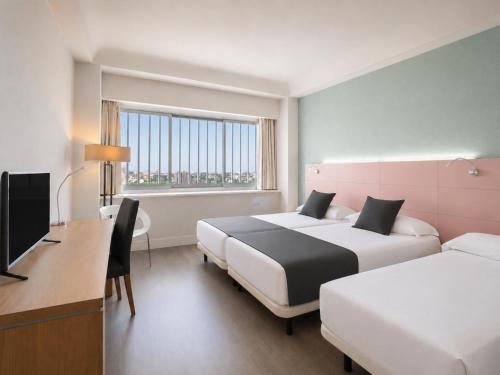 Hotel Chamartin The One Room Type - Double or Twin Room with Extra Bed