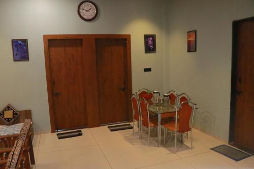 Orchids Villa - image 4