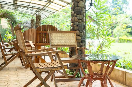 Aed, Njaro Haven Resort in Weru Weru