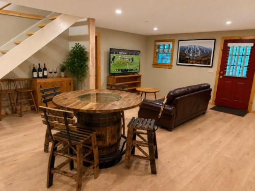 The Snowed Inn in Killington