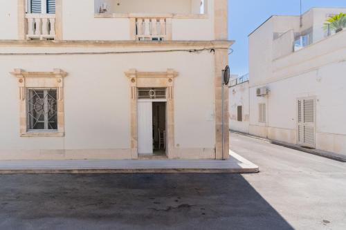 Išorė, Casa Approdo in Villanova