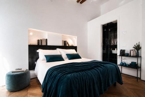 Caesar Suites by "The House Of Travelers" 5