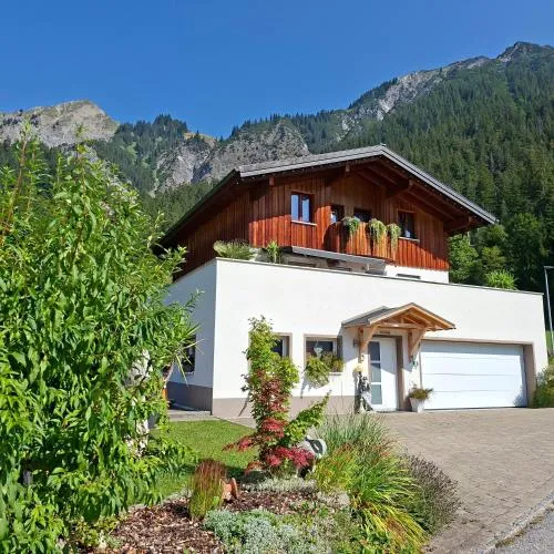 Haus Adrian in Wald am Arlberg, Österreich