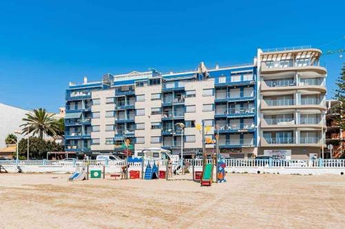 Torrevieja Playa los Locos primera línea del mar