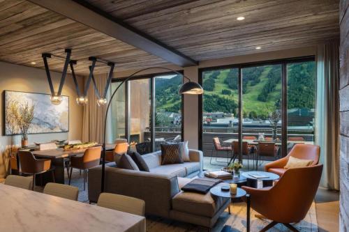 Suite, 3 bedrooms
