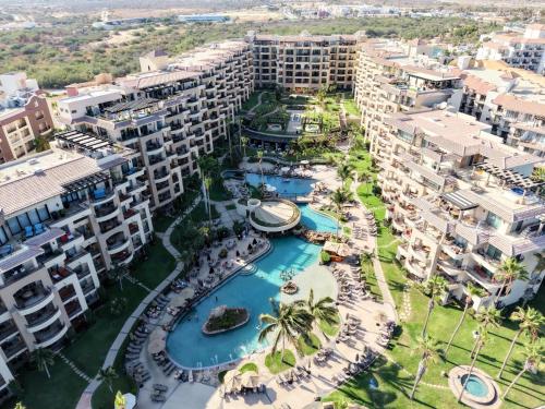 Gorgeous Villa in Cabo with Ocean and Lands End View, private swimmable beach, Pools, sleeps 8