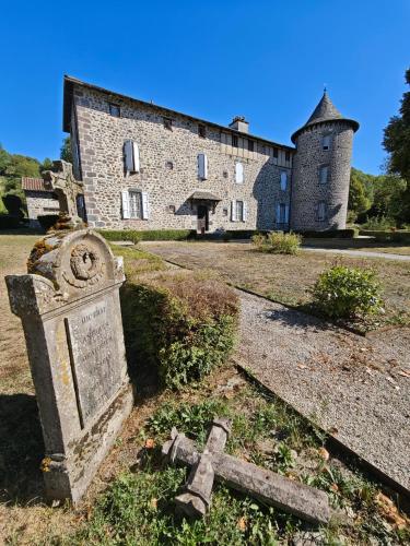 Château de la Moissetie - Chambre d'hôtes - Aurillac