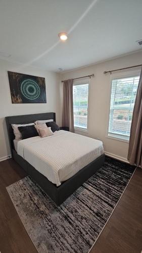 Modern Cozy Retreat in Prime Location in Peoplestown