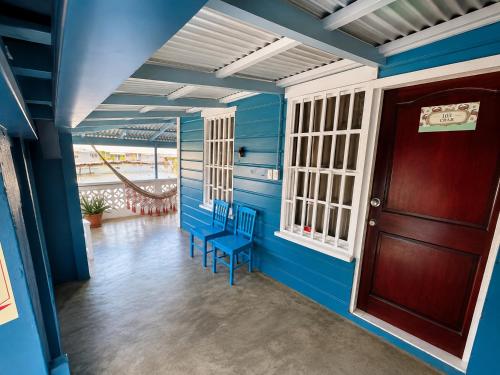 Létesítmények, Miss Titi's Native Lodge in San Andres