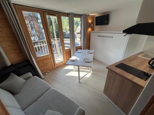 Appartement cosy avec balcon - 4 pers. - FR-1-633-97