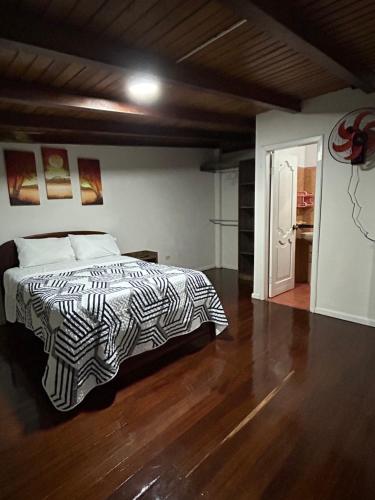 MY HOUSE IN MACAS, SUITE AMOBLADA in Macas