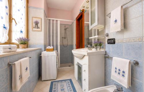 Bathroom, Stunning Apartment In Saline Joniche With Wifi in Saline Joniche