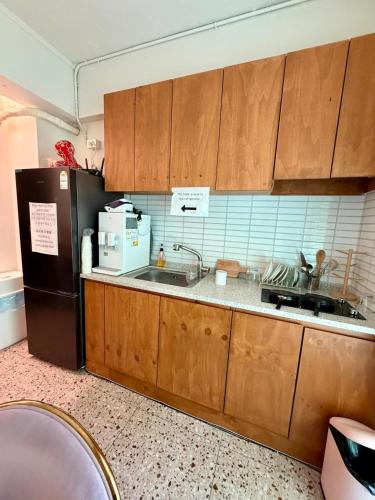 Hongdae Street - Private Guest House - Female only near Yeouido Hangang Park