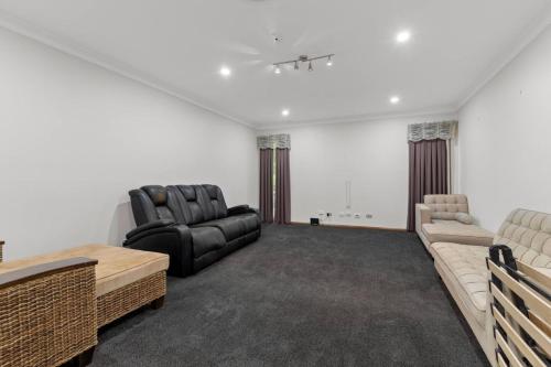 Castlereagh Haven-Serene Dual-Home Country Estate in Agnes Banks