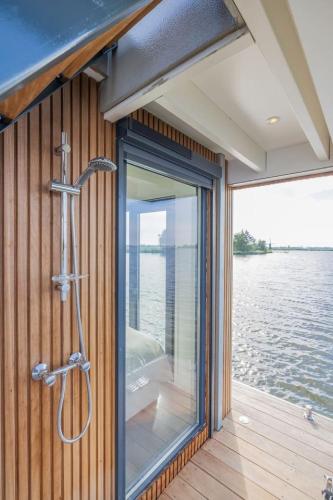 Surla houseboat Levante Amsterdam South 6 pax - image 3