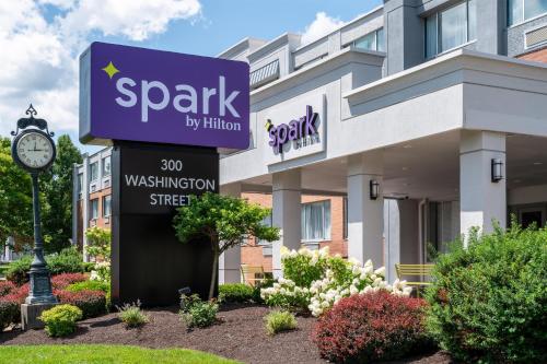 Spark by Hilton Watertown, NY